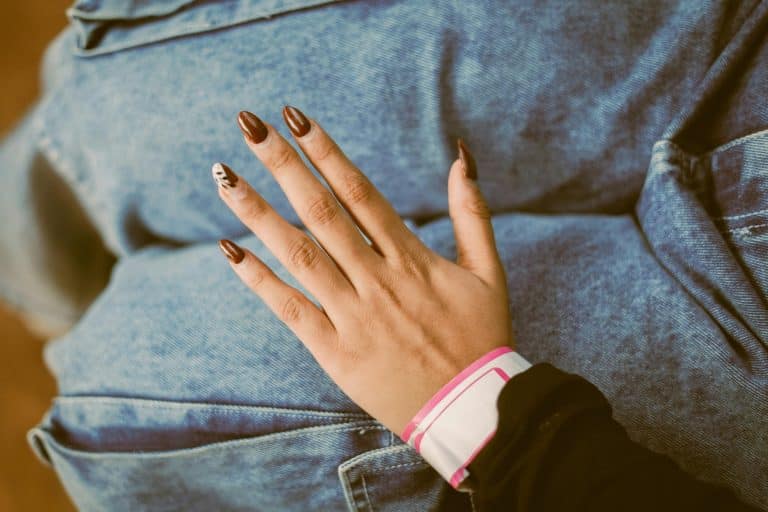 Denim Allover: The Head-to-Toe Jean Trend Taking Over 2025