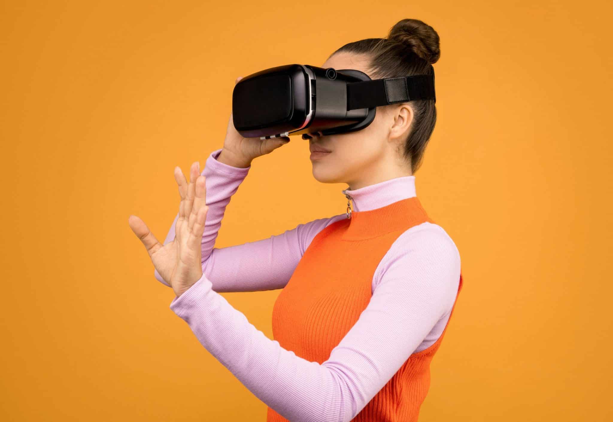 Augmented Reality Showrooms: The New Face of Car Shopping