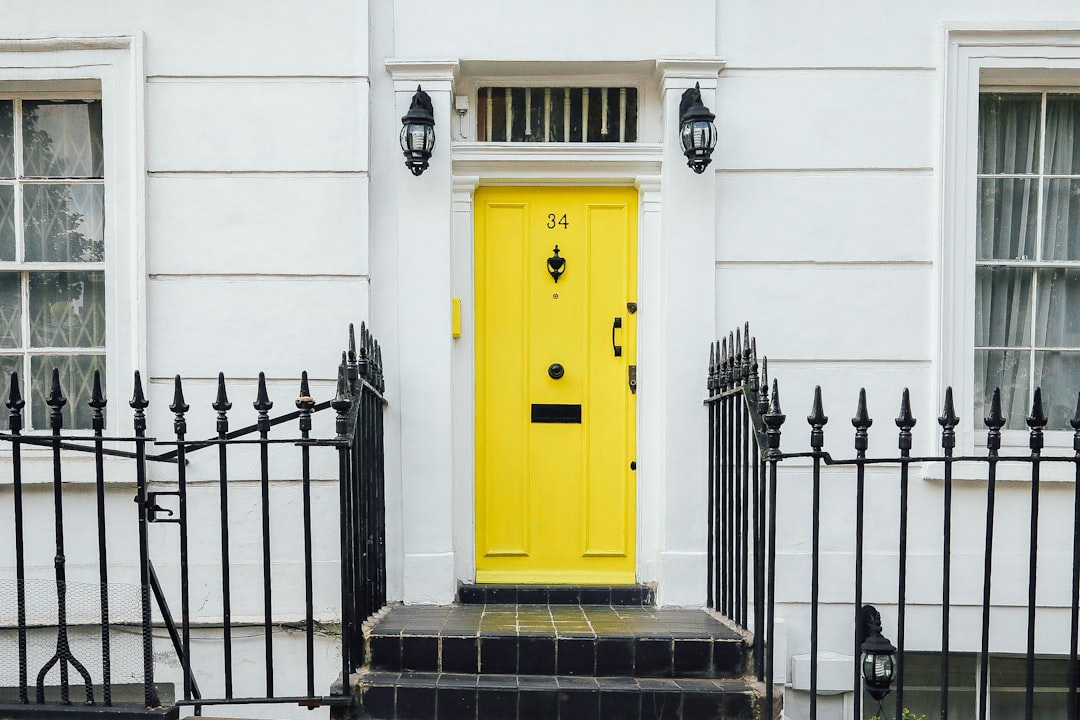 Zillow's Latest Forecast: Home Prices to Rise Just 0.8% in 2025