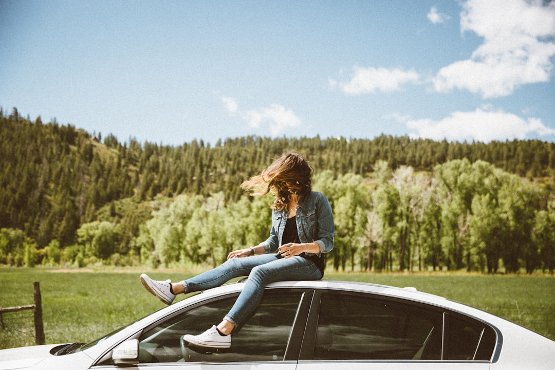 The Best Time to Buy a New Car in 2025