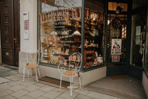 The Impact of Personalization on the Retail Experience